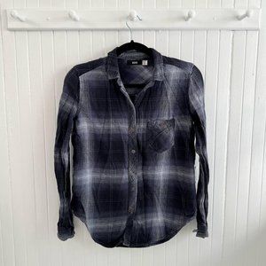 BDG Urban Outfitters Plaid Long Sleeve Button Up